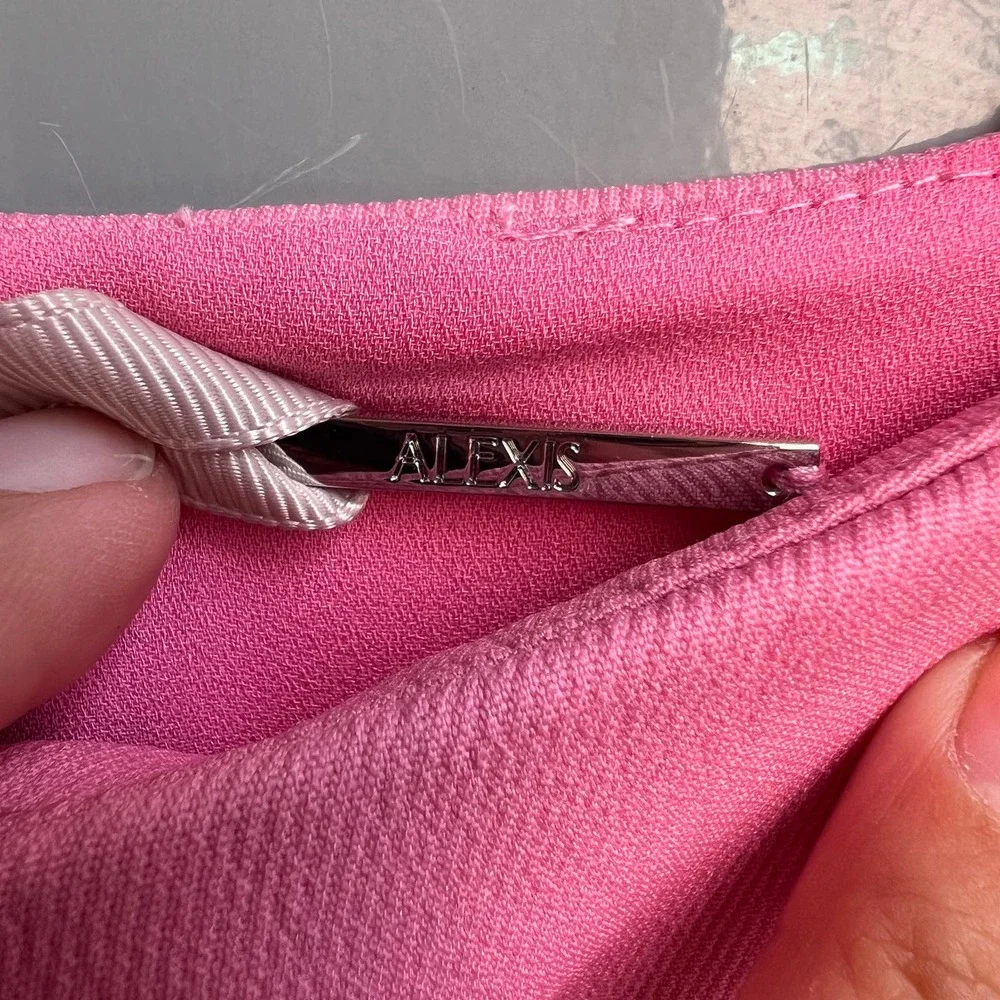 NWT Alexis 'Gineva' Sleeveless Square-Neck Opera Pink Mini Dress Size S - Picture 8 of 8